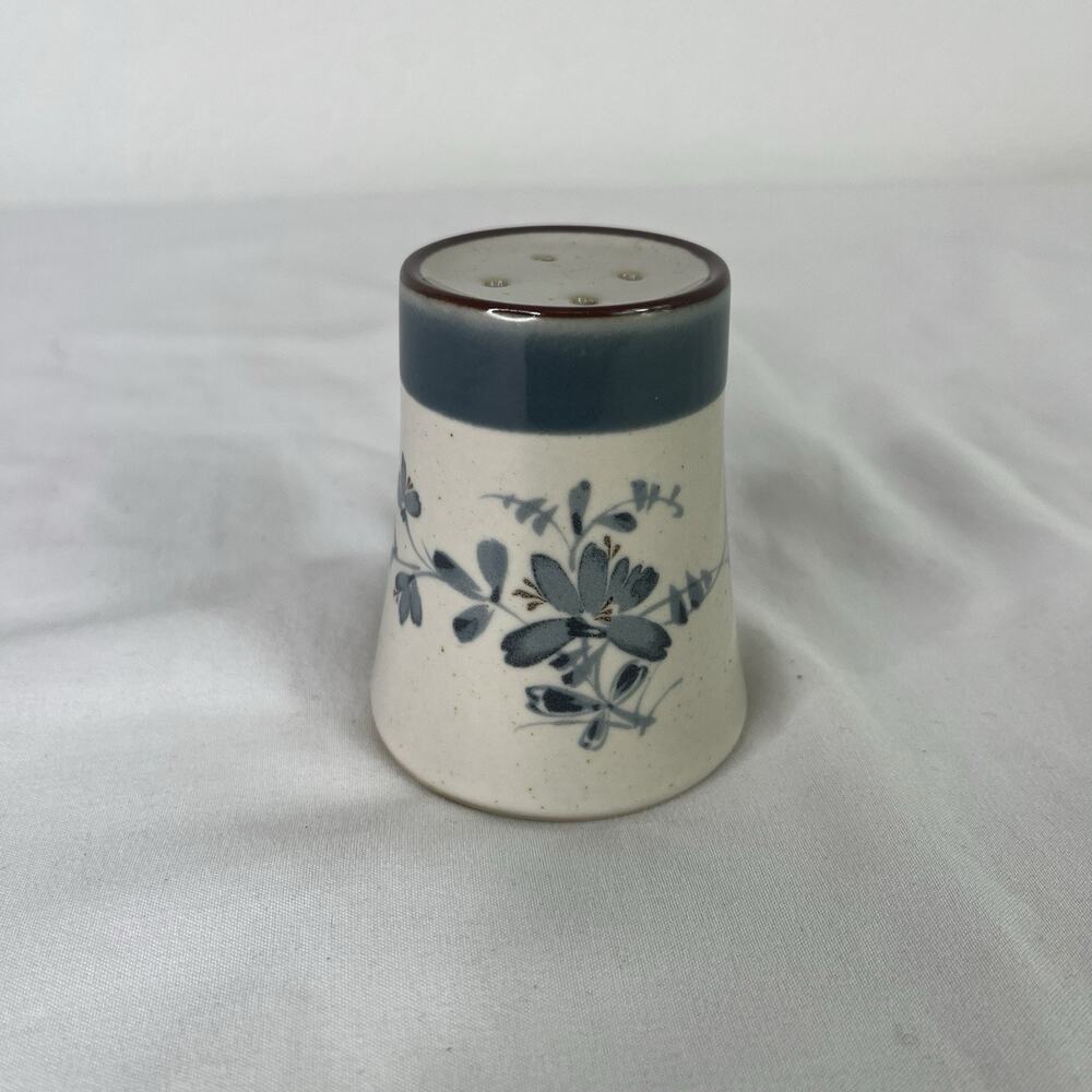 Vintage Noritake Stoneware "Pleasure" Salt Or Pepper Shaker Japan 3"T x 2-3/8"W